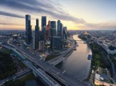 Цены уже не растут, но толком еще не падают. Обзор рынка недвижимости Москвы по итогам апреля 2024 года